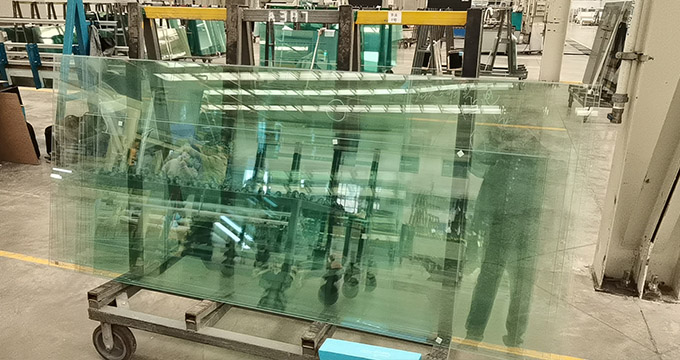 大尺寸玻璃检测，建筑玻璃检测