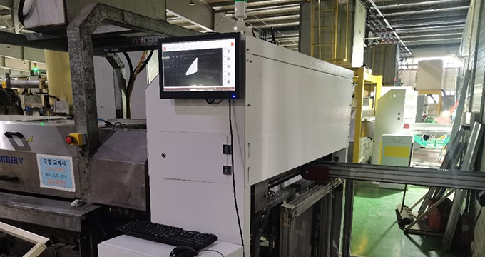 赛拓星眸玻璃外观缺陷检测设备批量交付韩国汽车玻璃客户