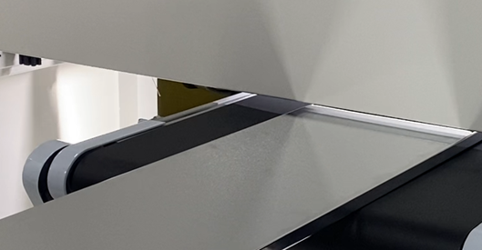 检测对象：超薄镜面膜 PET镜面膜.png